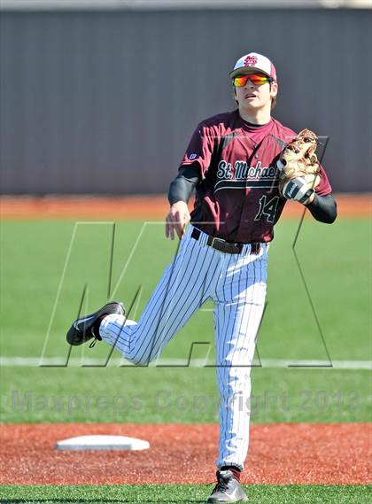 Thumbnail 1 in John Paul II vs St. Michaels (Texas Private School Classic) photogallery.