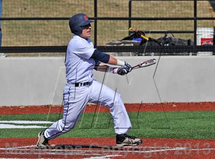Thumbnail 3 in John Paul II vs St. Michaels (Texas Private School Classic) photogallery.