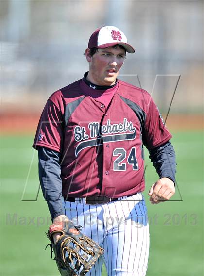Thumbnail 1 in John Paul II vs St. Michaels (Texas Private School Classic) photogallery.