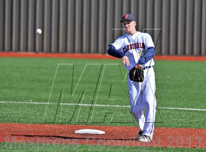 Thumbnail 2 in John Paul II vs St. Michaels (Texas Private School Classic) photogallery.