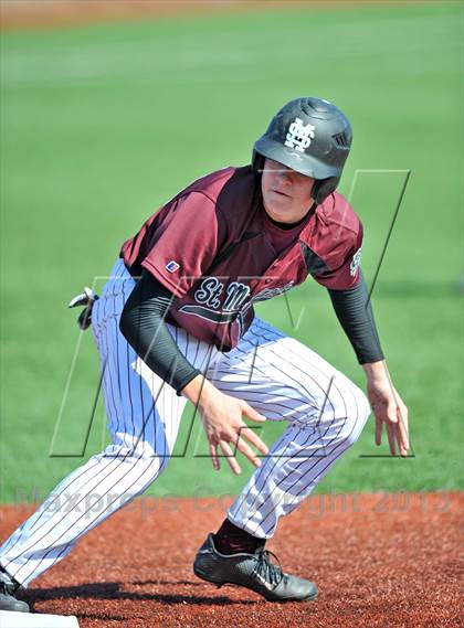 Thumbnail 3 in John Paul II vs St. Michaels (Texas Private School Classic) photogallery.
