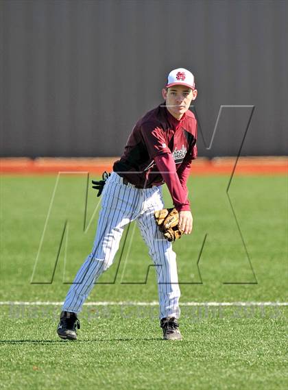 Thumbnail 3 in John Paul II vs St. Michaels (Texas Private School Classic) photogallery.