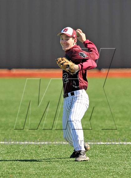 Thumbnail 1 in John Paul II vs St. Michaels (Texas Private School Classic) photogallery.