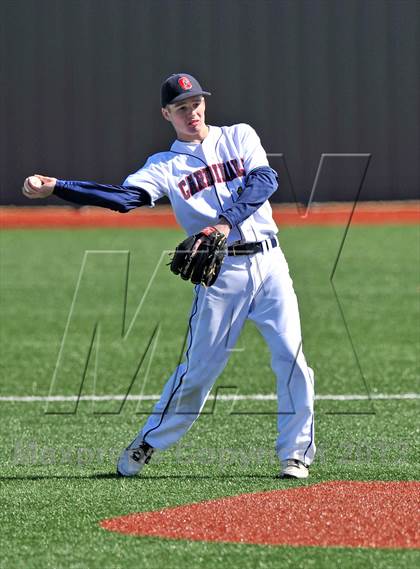 Thumbnail 2 in John Paul II vs St. Michaels (Texas Private School Classic) photogallery.