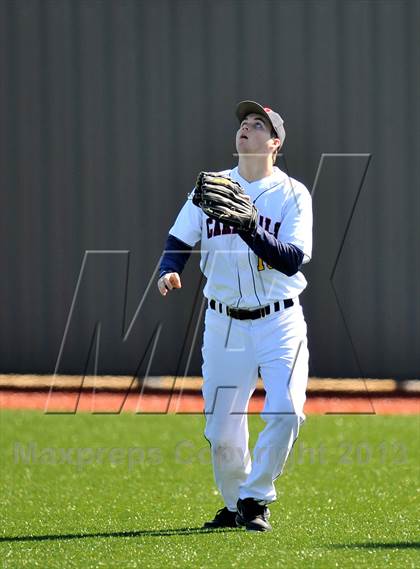 Thumbnail 1 in John Paul II vs St. Michaels (Texas Private School Classic) photogallery.