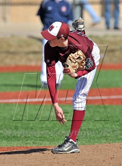 Thumbnail 3 in John Paul II vs St. Michaels (Texas Private School Classic) photogallery.
