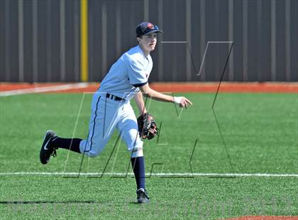 Thumbnail 1 in John Paul II vs St. Michaels (Texas Private School Classic) photogallery.