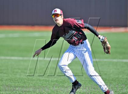 Thumbnail 3 in John Paul II vs St. Michaels (Texas Private School Classic) photogallery.