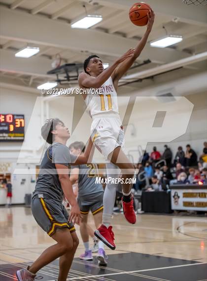 Thumbnail 1 in Francis Parker vs. Torrey Pines (Battle at the Bay) photogallery.