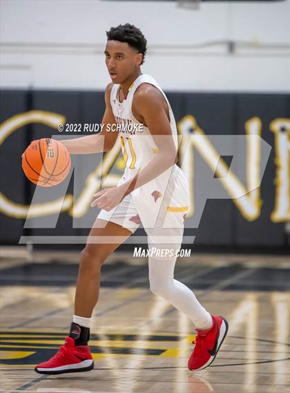 Thumbnail 3 in Francis Parker vs. Torrey Pines (Battle at the Bay) photogallery.