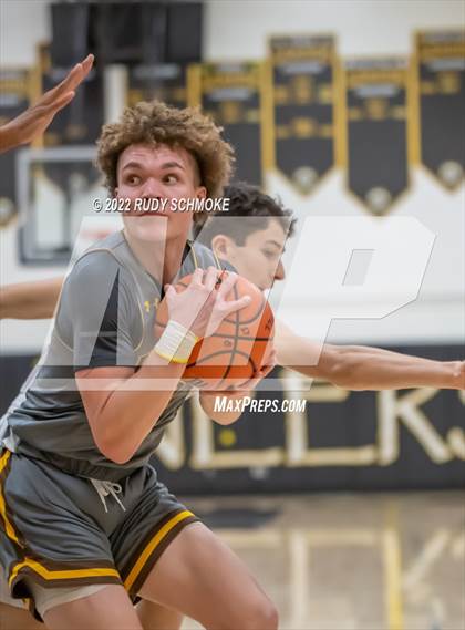 Thumbnail 2 in Francis Parker vs. Torrey Pines (Battle at the Bay) photogallery.