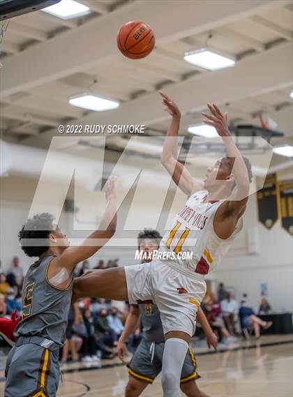 Thumbnail 2 in Francis Parker vs. Torrey Pines (Battle at the Bay) photogallery.