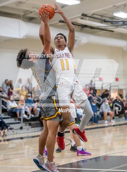 Thumbnail 2 in Francis Parker vs. Torrey Pines (Battle at the Bay) photogallery.