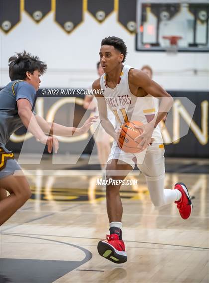 Thumbnail 3 in Francis Parker vs. Torrey Pines (Battle at the Bay) photogallery.