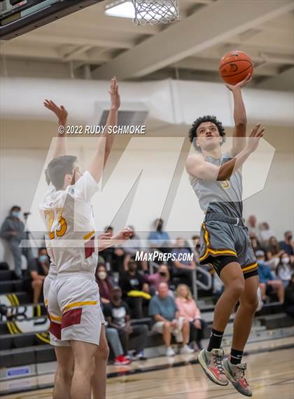 Thumbnail 2 in Francis Parker vs. Torrey Pines (Battle at the Bay) photogallery.