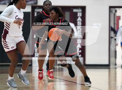Thumbnail 3 in Waco vs A&M Consolidated (Aggieland Invitational) photogallery.