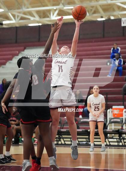 Thumbnail 1 in Waco vs A&M Consolidated (Aggieland Invitational) photogallery.