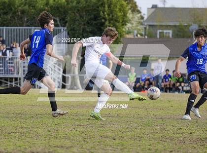 Thumbnail 1 in Brentwood@Windward photogallery.