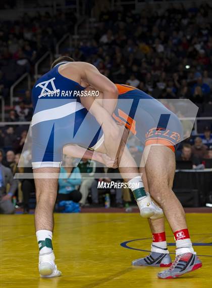 Thumbnail 2 in NYSPHSAA D1 Wrestling Championships (Finals 170 - 285 lbs) photogallery.