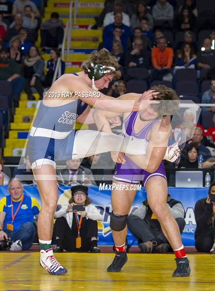 Thumbnail 1 in NYSPHSAA D1 Wrestling Championships (Finals 170 - 285 lbs) photogallery.