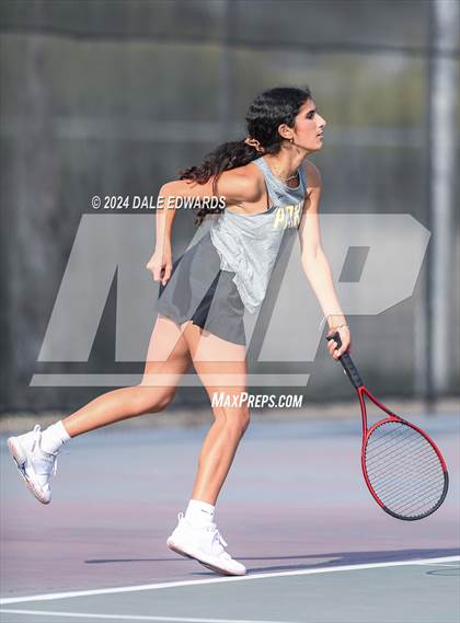 Thumbnail 1 in Francis Parker vs La Jolla Country Day photogallery.