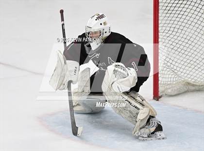 Thumbnail 2 in Prout vs. Bishop Hendricken (RIIL D1 Final) photogallery.