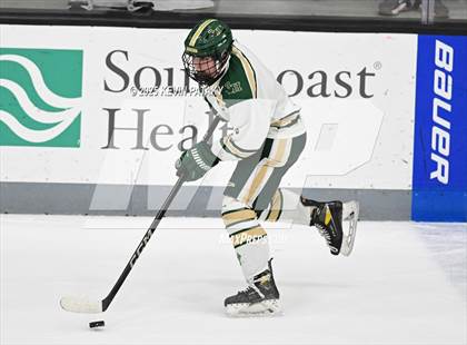 Thumbnail 3 in Prout vs. Bishop Hendricken (RIIL D1 Final) photogallery.