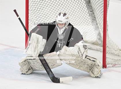 Thumbnail 1 in Prout vs. Bishop Hendricken (RIIL D1 Final) photogallery.