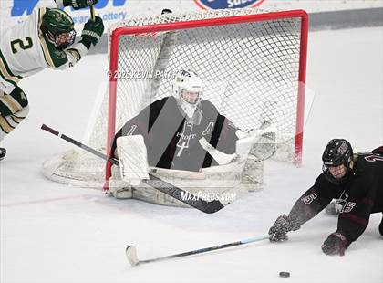 Thumbnail 1 in Prout vs. Bishop Hendricken (RIIL D1 Final) photogallery.