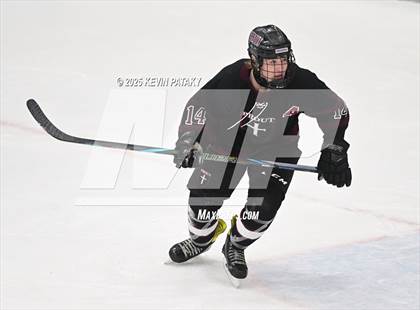 Thumbnail 3 in Prout vs. Bishop Hendricken (RIIL D1 Final) photogallery.