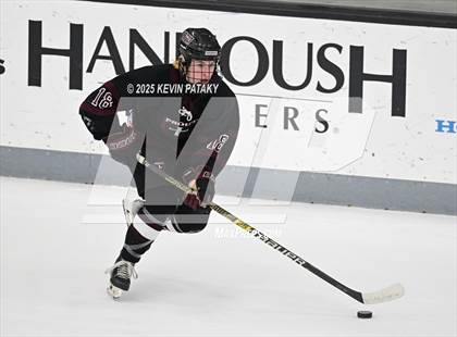 Thumbnail 2 in Prout vs. Bishop Hendricken (RIIL D1 Final) photogallery.