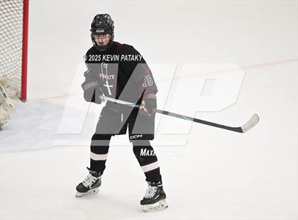 Thumbnail 2 in Prout vs. Bishop Hendricken (RIIL D1 Final) photogallery.
