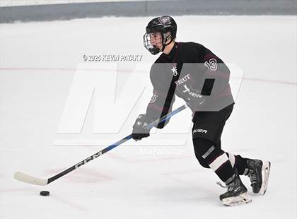 Thumbnail 3 in Prout vs. Bishop Hendricken (RIIL D1 Final) photogallery.