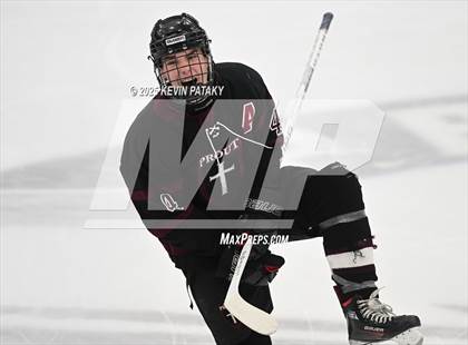 Thumbnail 2 in Prout vs. Bishop Hendricken (RIIL D1 Final) photogallery.