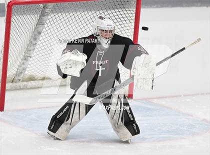 Thumbnail 1 in Prout vs. Bishop Hendricken (RIIL D1 Final) photogallery.