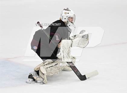 Thumbnail 2 in Prout vs. Bishop Hendricken (RIIL D1 Final) photogallery.