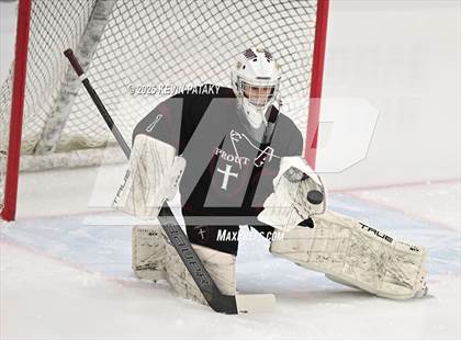 Thumbnail 1 in Prout vs. Bishop Hendricken (RIIL D1 Final) photogallery.