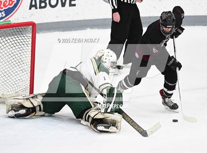 Thumbnail 1 in Prout vs. Bishop Hendricken (RIIL D1 Final) photogallery.