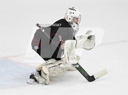 Thumbnail 3 in Prout vs. Bishop Hendricken (RIIL D1 Final) photogallery.