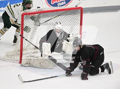 Thumbnail 2 in Prout vs. Bishop Hendricken (RIIL D1 Final) photogallery.