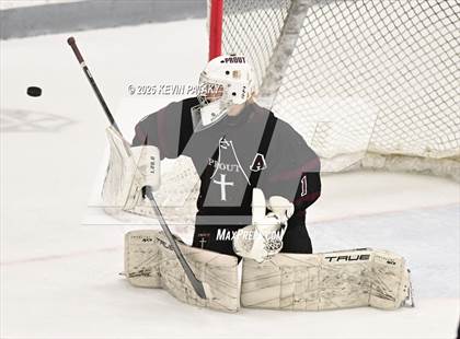 Thumbnail 1 in Prout vs. Bishop Hendricken (RIIL D1 Final) photogallery.