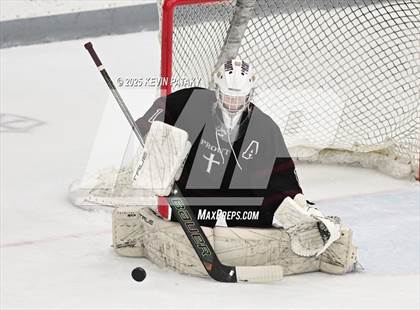 Thumbnail 3 in Prout vs. Bishop Hendricken (RIIL D1 Final) photogallery.