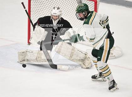Thumbnail 2 in Prout vs. Bishop Hendricken (RIIL D1 Final) photogallery.