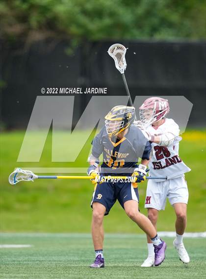Thumbnail 3 in Mercer Island vs Bellevue (3A Final) photogallery.