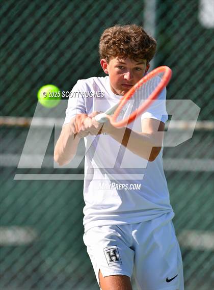 Thumbnail 2 in Hendersonville vs Wilson Central (District 9AA Team) photogallery.