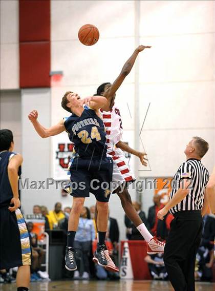 Thumbnail 2 in Foothill vs. Coronado photogallery.