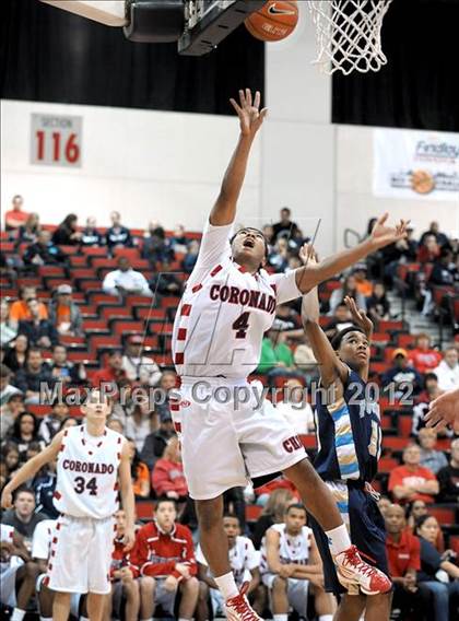 Thumbnail 3 in Foothill vs. Coronado photogallery.