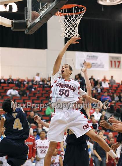 Thumbnail 3 in Foothill vs. Coronado photogallery.