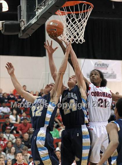 Thumbnail 2 in Foothill vs. Coronado photogallery.