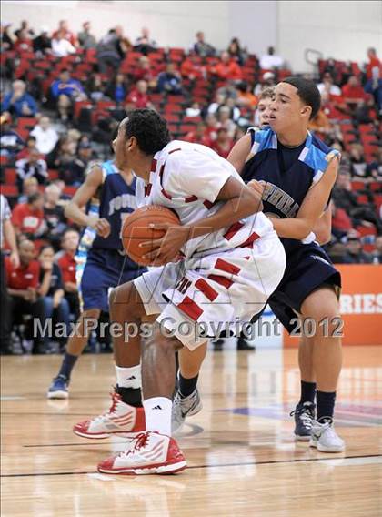 Thumbnail 1 in Foothill vs. Coronado photogallery.